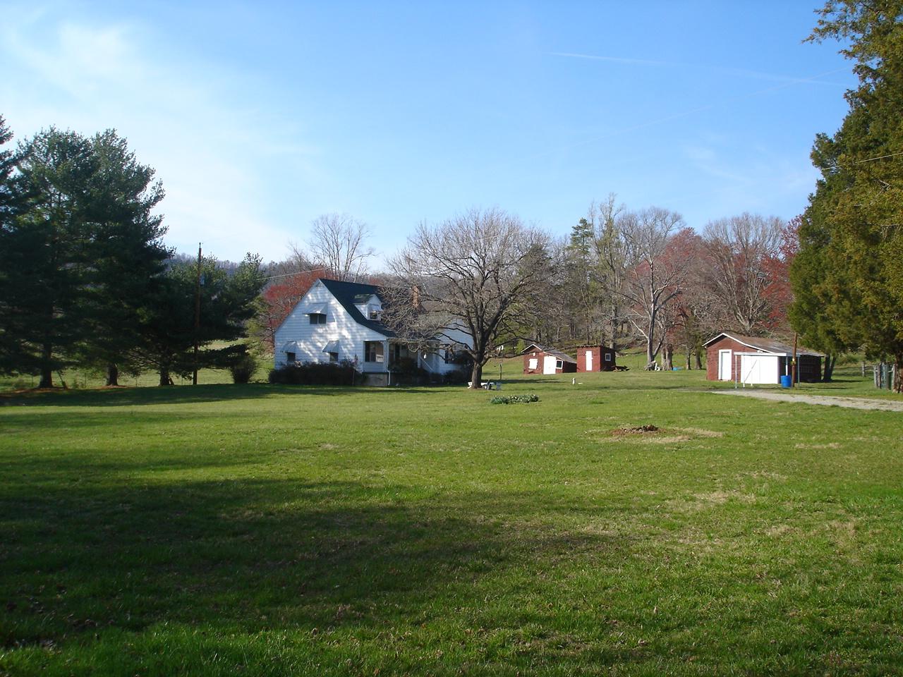 404 Bowles Valley Road Rocky Mount, VA 24151 - Photo 2 of 16 Property