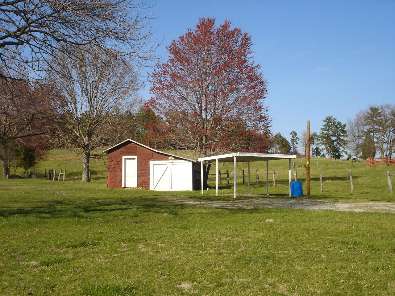 404 Bowles Valley Road Rocky Mount, VA 24151 - Photo 3 of 16 Storage Building