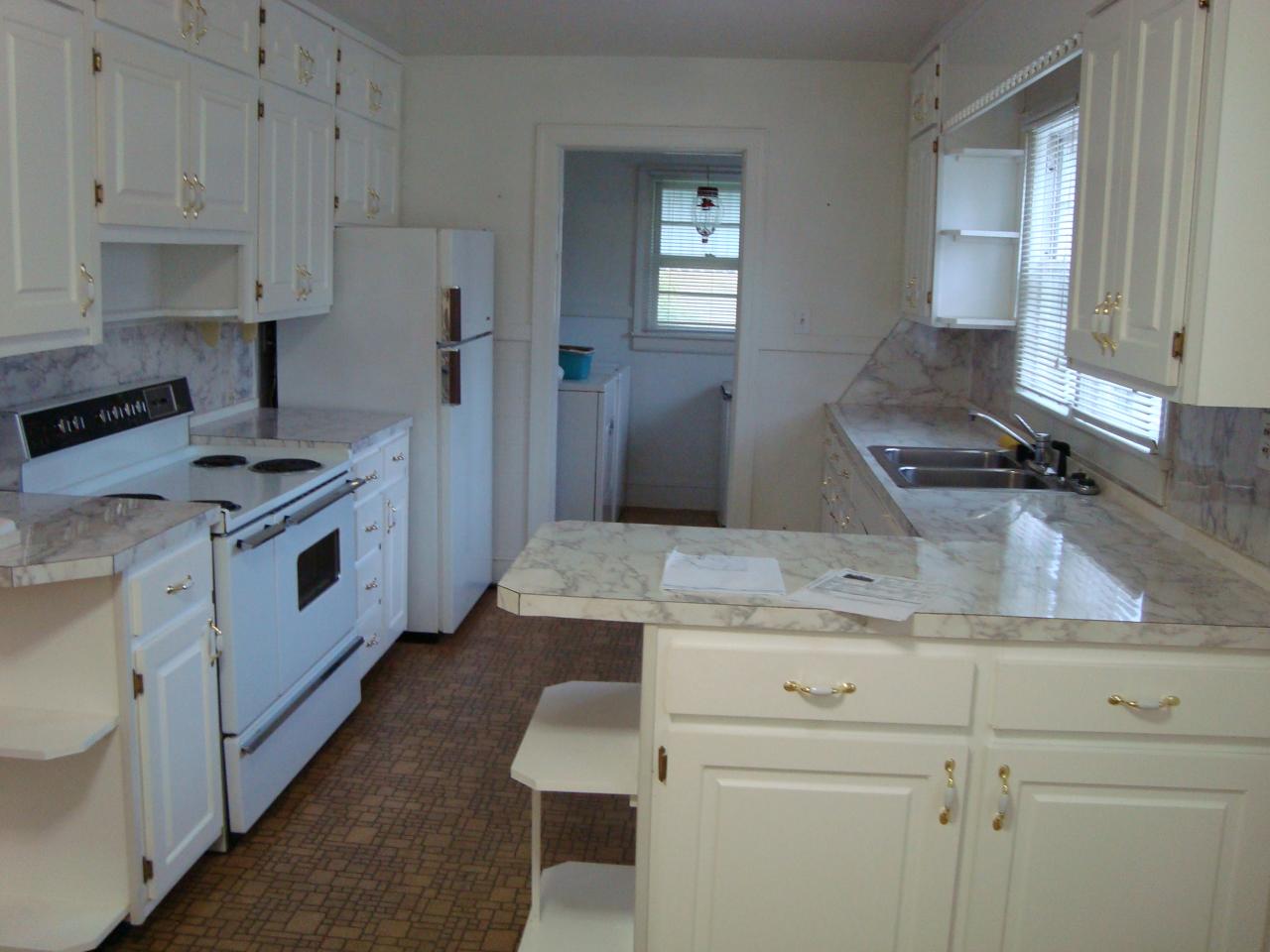 404 Bowles Valley Road Rocky Mount, VA 24151 - Photo 6 of 16 Kitchen