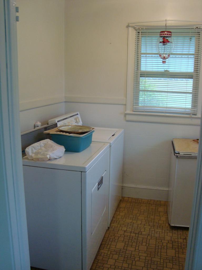 404 Bowles Valley Road Rocky Mount, VA 24151 - Photo 8 of 16 Laundry