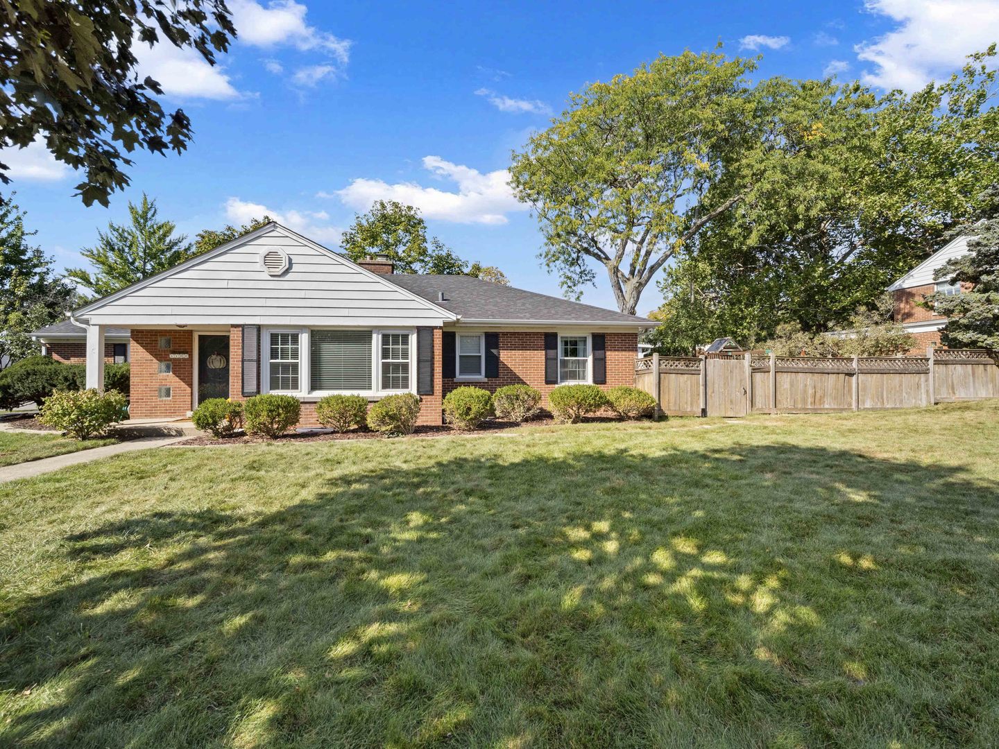 1100 Raleigh Road Glenview, IL 60025 - Photo 1 of 39