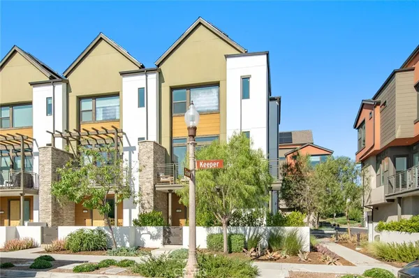 $1,128,000 | 128 Keeper, Irvine, CA 92618