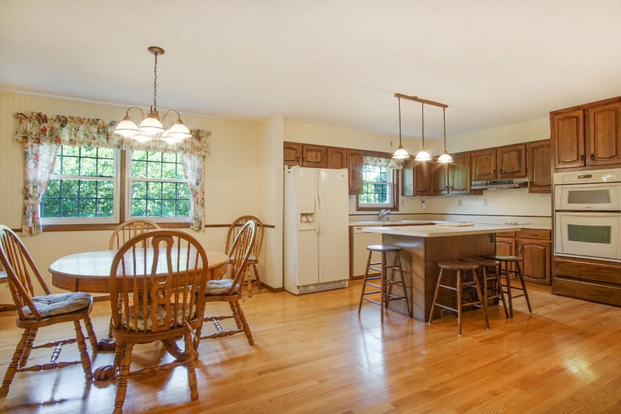 4930 Fikes Road Coloma, MI 49038 - Photo 8 of 39 DSC01582