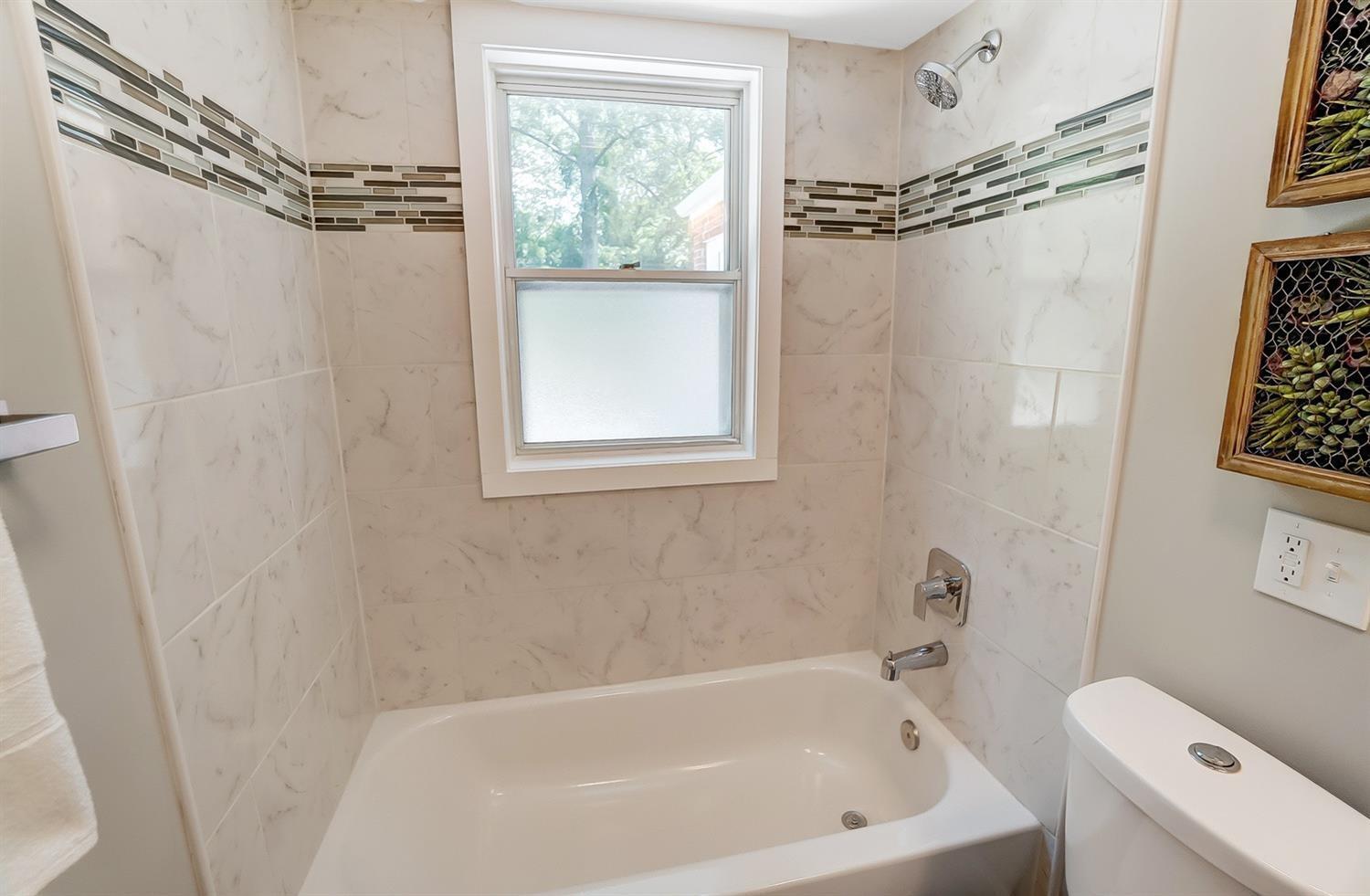 69 Damon Road Greenhills, OH 45218 - Photo 23 of 49 Gallery Image 23