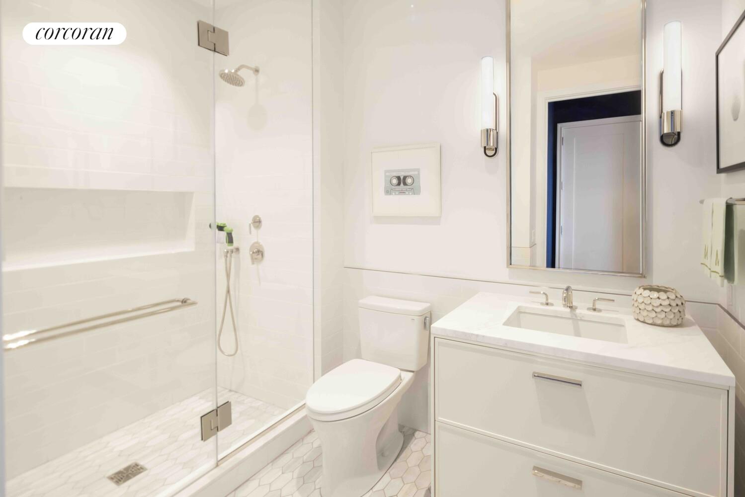 200 East 83rd Street, Unit 28A Manhattan, NY 10028 - Photo 12 of 13 Gallery Image 12