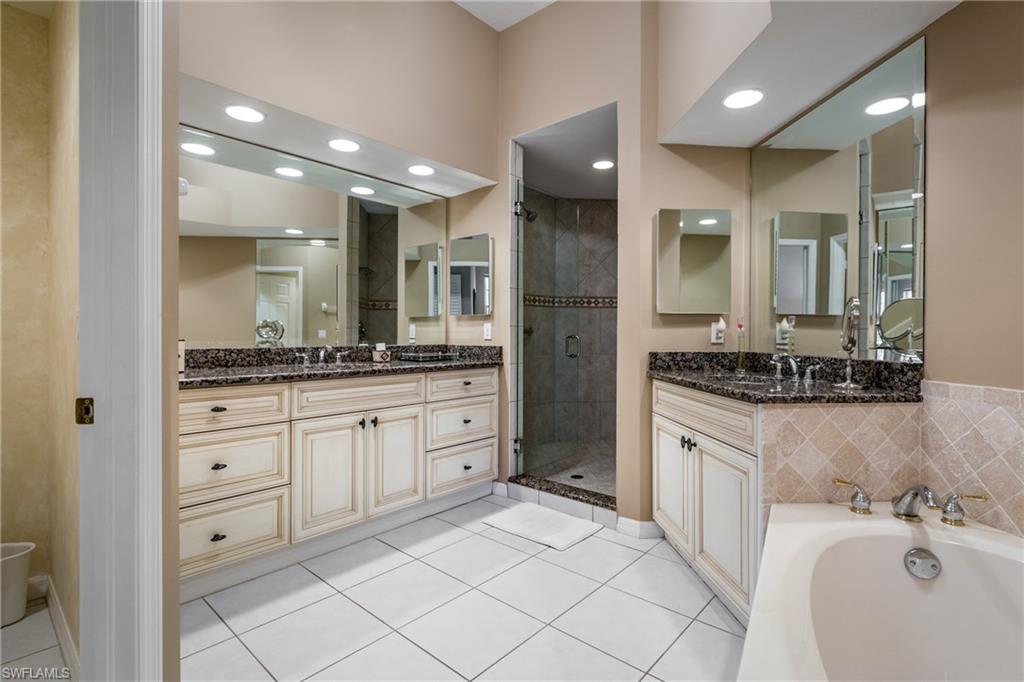 10241 Cape Roman Road Estero, FL 34135 - Photo 13 of 33 Gallery Image 13