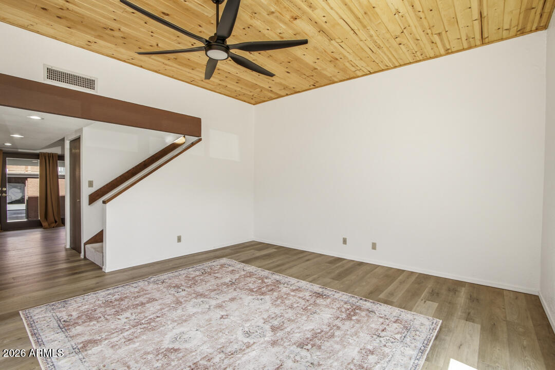 165 Verde Valley School Road, Unit 6 Sedona, AZ 86351 - Photo 12 of 40 a view of a big room