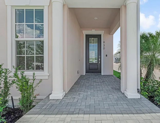 a view of house with front door