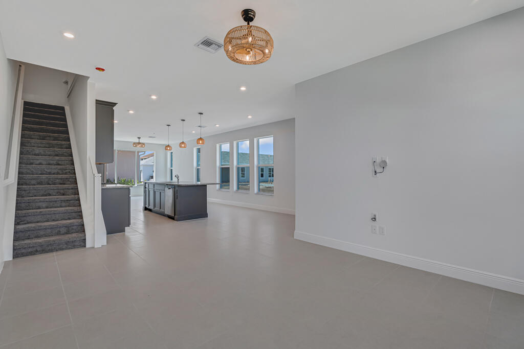 930 Southwest Pr Avenue Palm City, FL 34990 - Photo 6 of 66 06