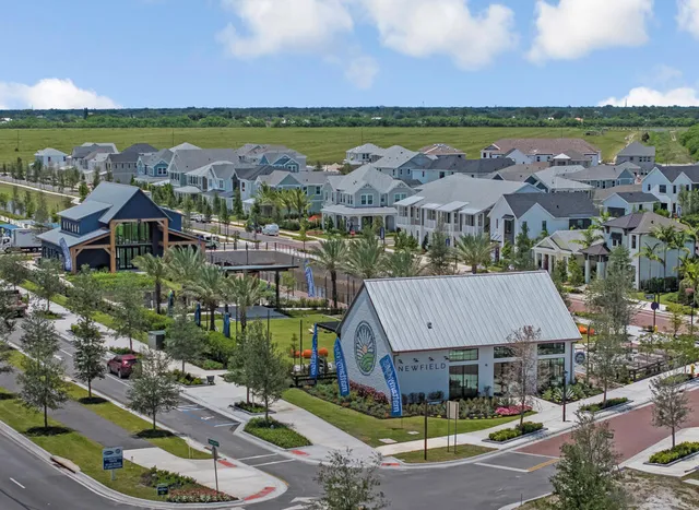 $3,900 | 930 Southwest Pr Avenue, Palm City, FL 34990