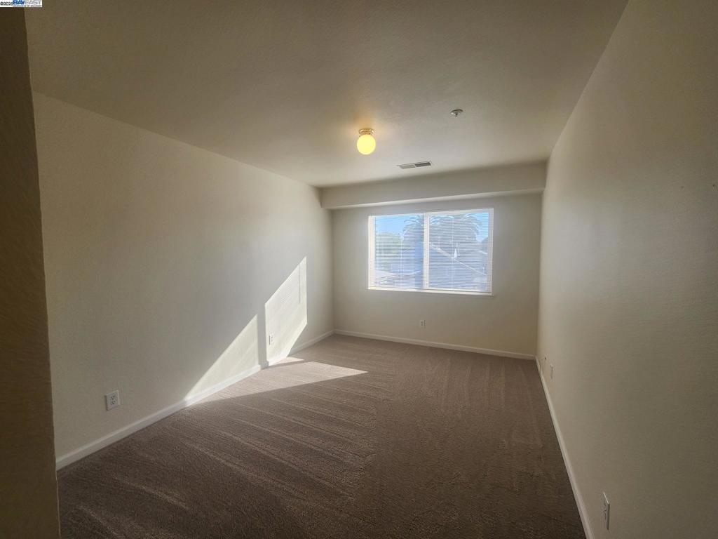 2255 Chestnut Street Livermore, CA 94551 - Photo 12 of 17