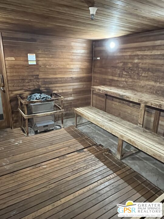 15500 Bubbling Wells Road, Unit 286 Desert Hot Springs, CA 92240 - Photo 37 of 50 a view of an empty room