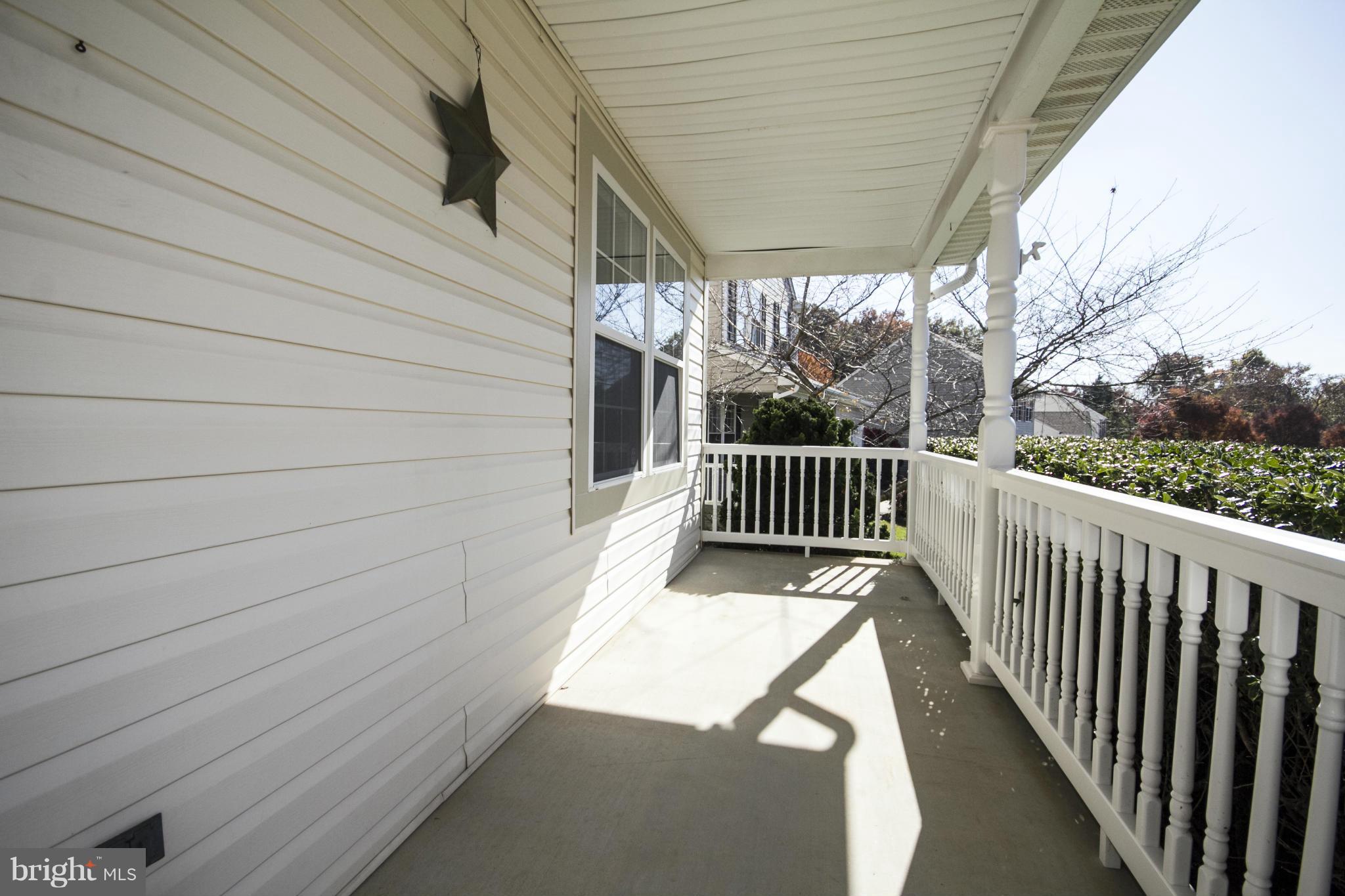 8911 Mayflower Road Baltimore, MD 21237 - Photo 2 of 30 Porch