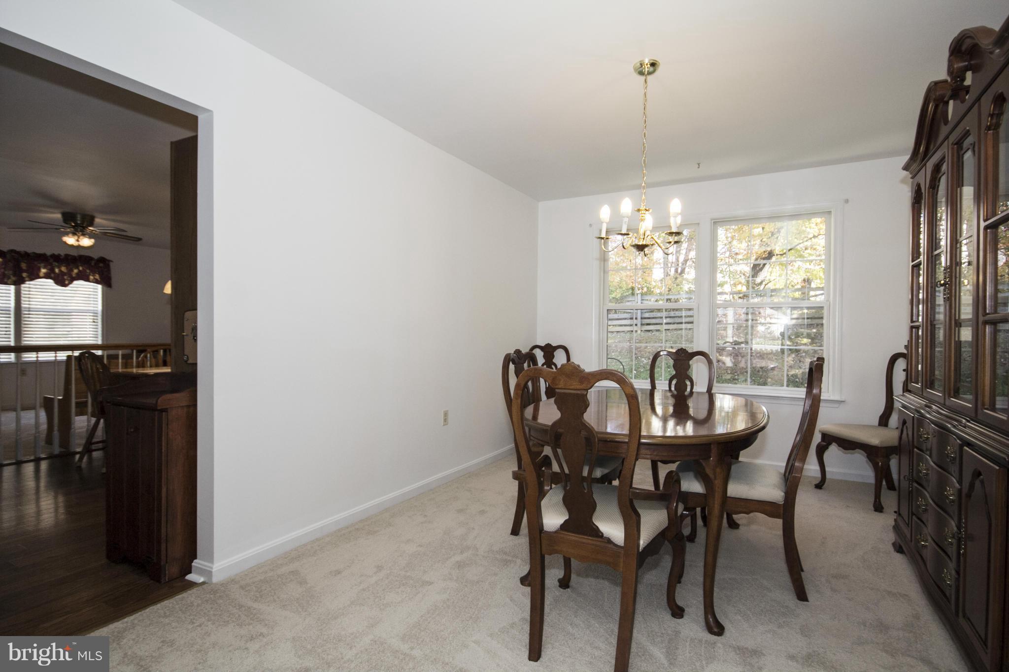 8911 Mayflower Road Baltimore, MD 21237 - Photo 17 of 30 Dining Room