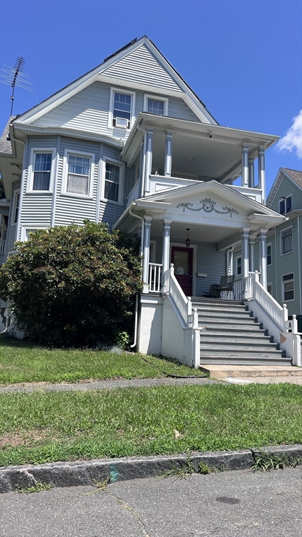 37 Chase Avenue Springfield, MA 01108 - Photo 5 of 26