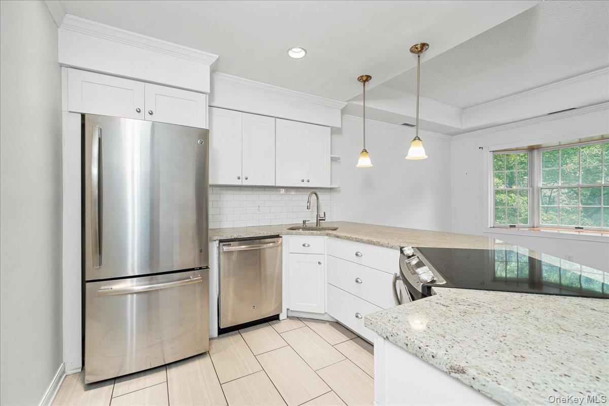 10 Westbrook Road, Unit 10 Newburgh, NY 12550 - Photo 6 of 42