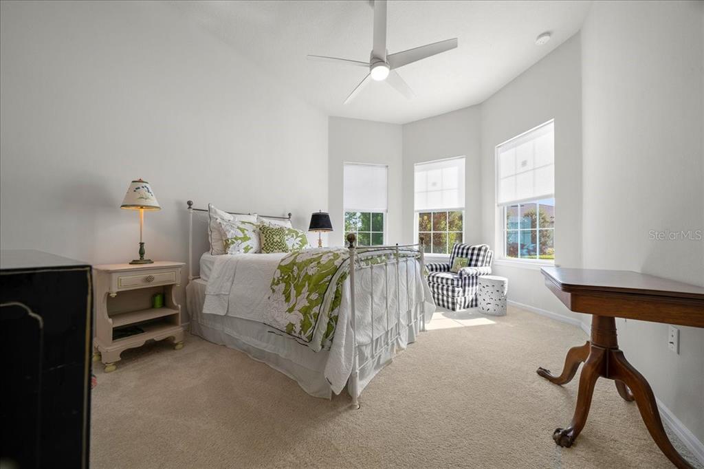 9432 Southwest 56th Loop Ocala, FL 34481 - Photo 4 of 67