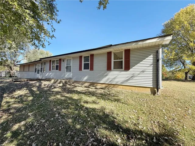 $87,000 | 407 South Buffalo Street, Holden, MO 64040