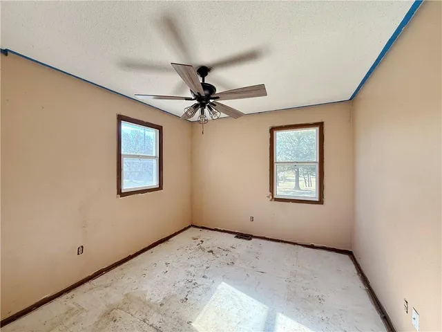 $87,000 | 407 South Buffalo Street, Holden, MO 64040