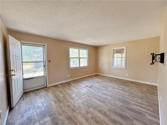 $87,000 | 407 South Buffalo Street, Holden, MO 64040