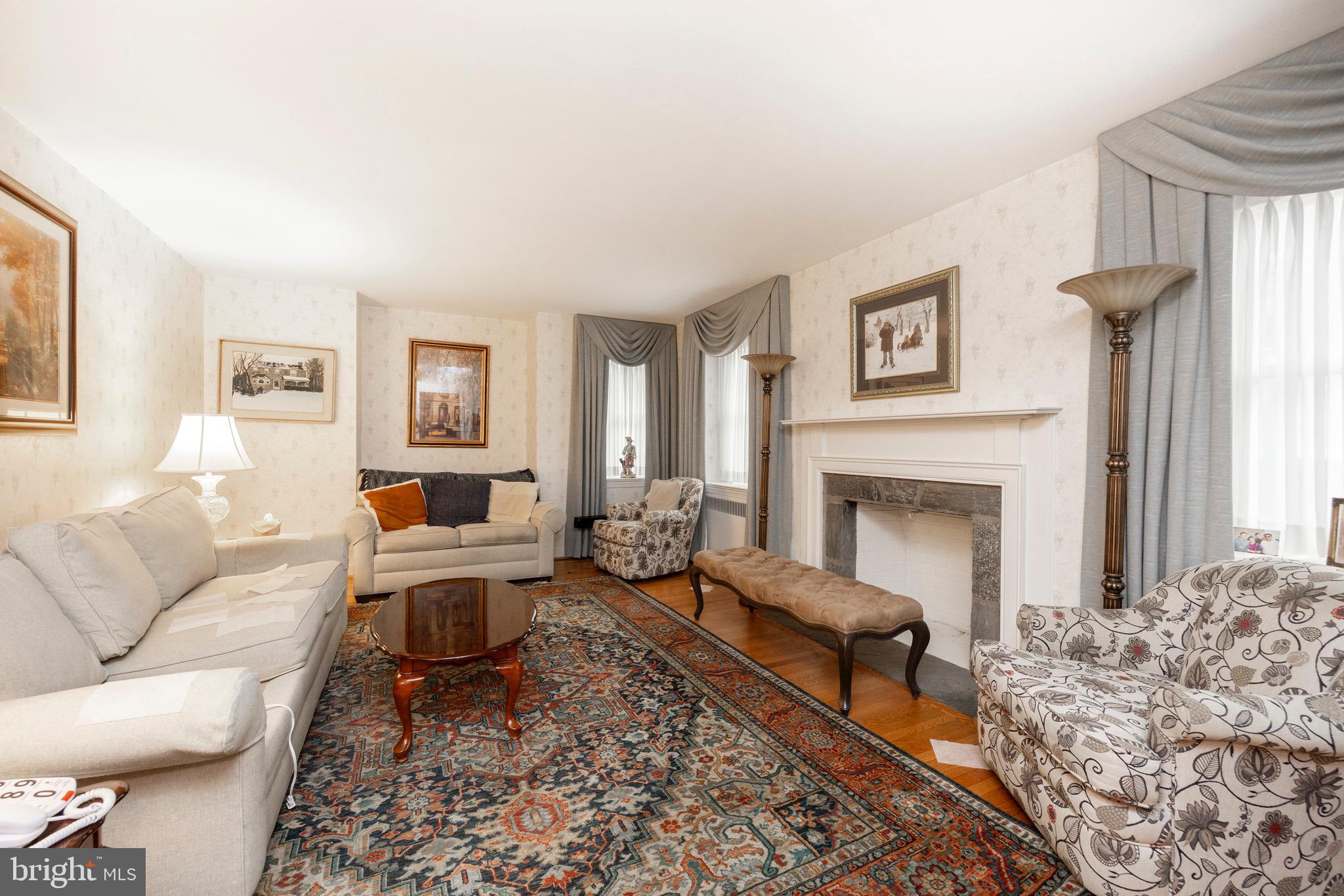 710 Argyle Road Wynnewood, PA 19096 - Photo 4 of 29 Living Room