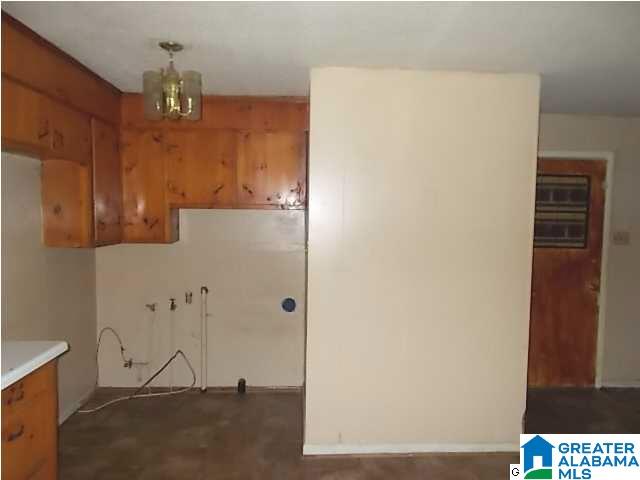 1029 11th Street Pleasant Grove, AL 35127 - Photo 4 of 14