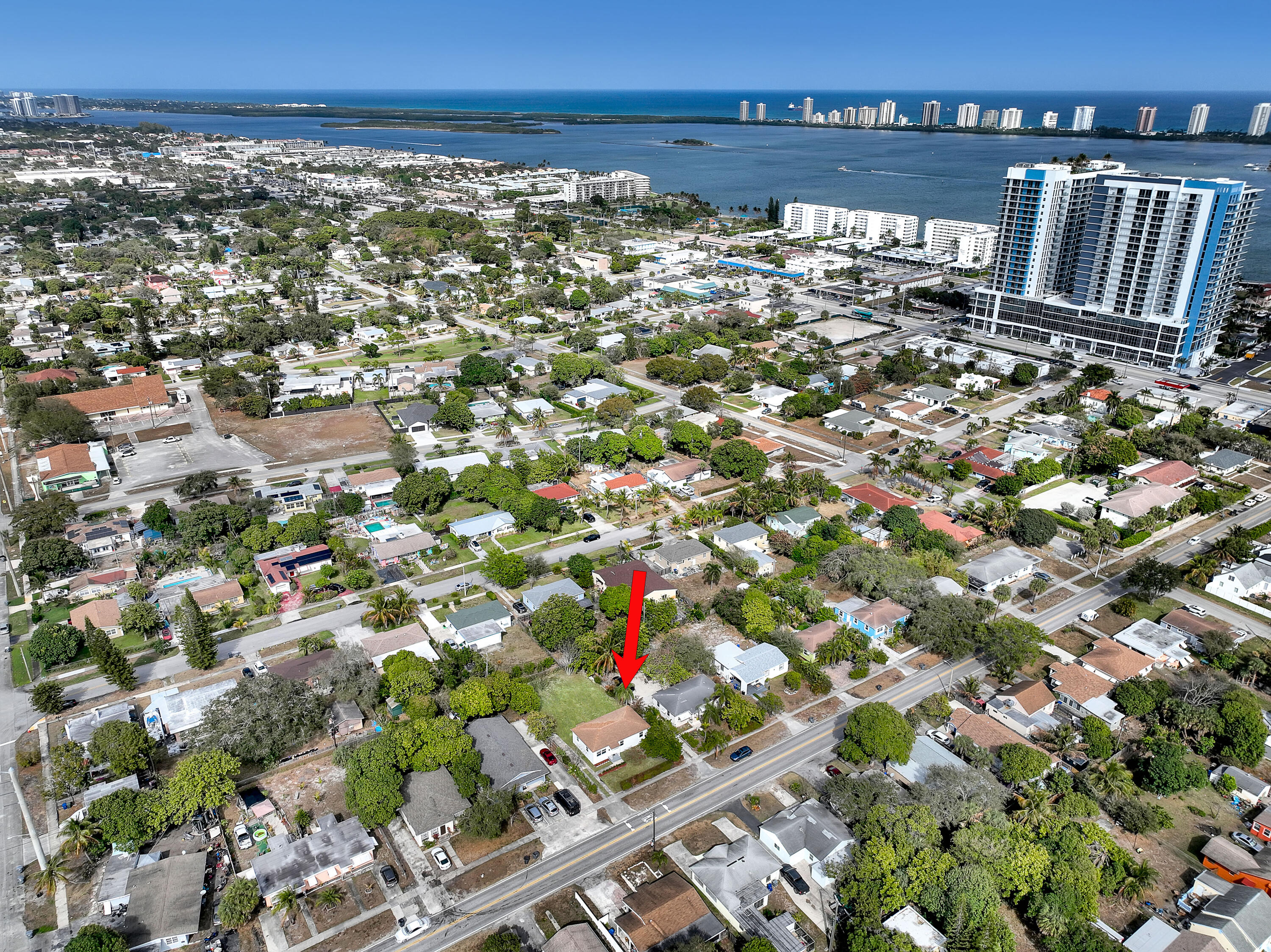 247 Silver Beach Road Lake Park, FL 33403 - Photo 27 of 32 247 Silver Beach (30)e