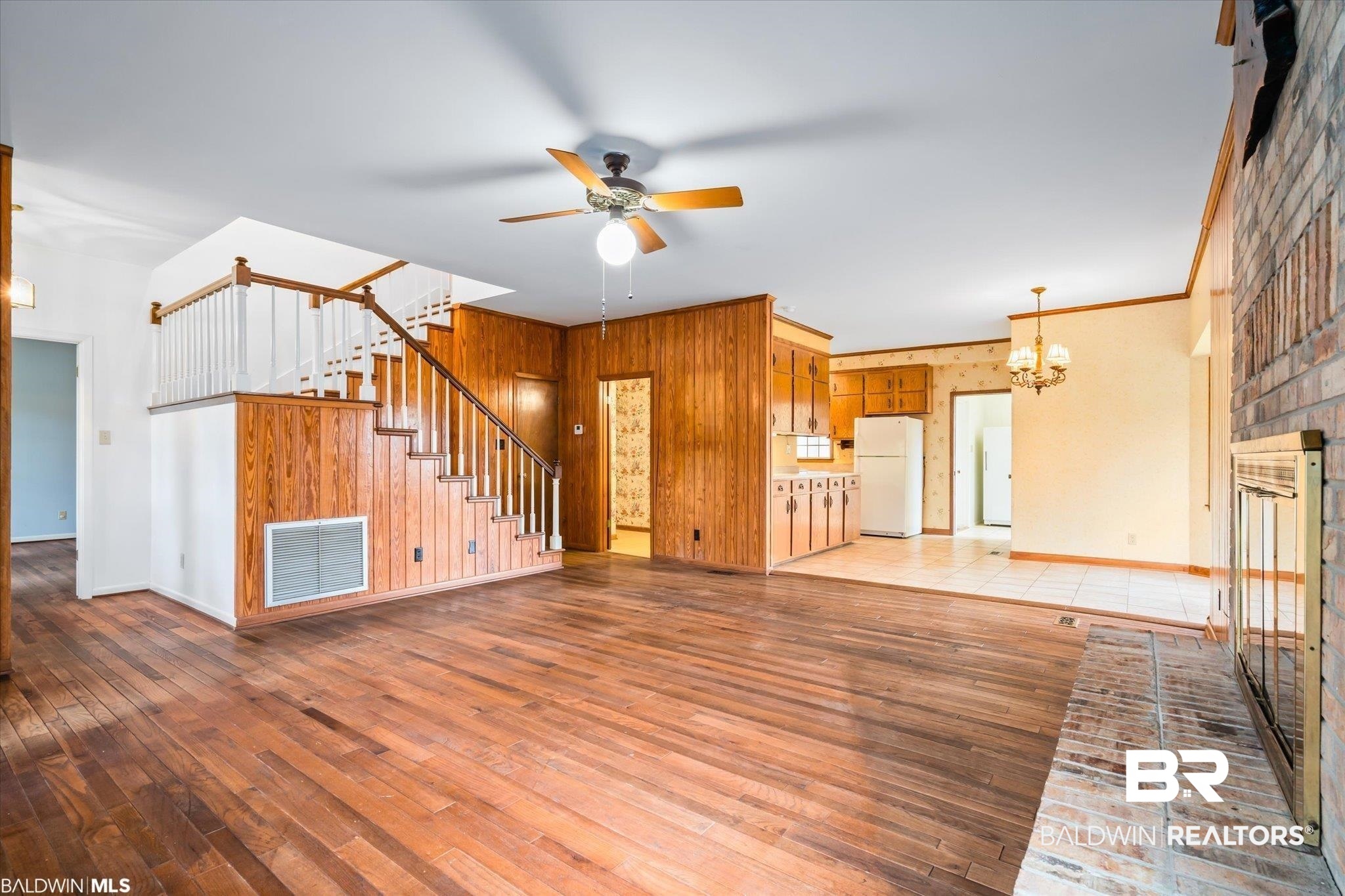 10315 Longleaf Lane Fairhope, AL 36532 - Photo 8 of 27 Den with fireplace
