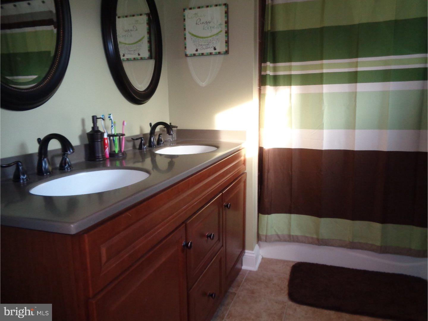 11 Dawn Road Levittown, PA 19056 - Photo 11 of 15 Bathroom