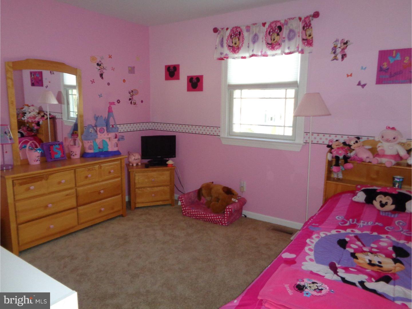 11 Dawn Road Levittown, PA 19056 - Photo 13 of 15 Bedroom 3