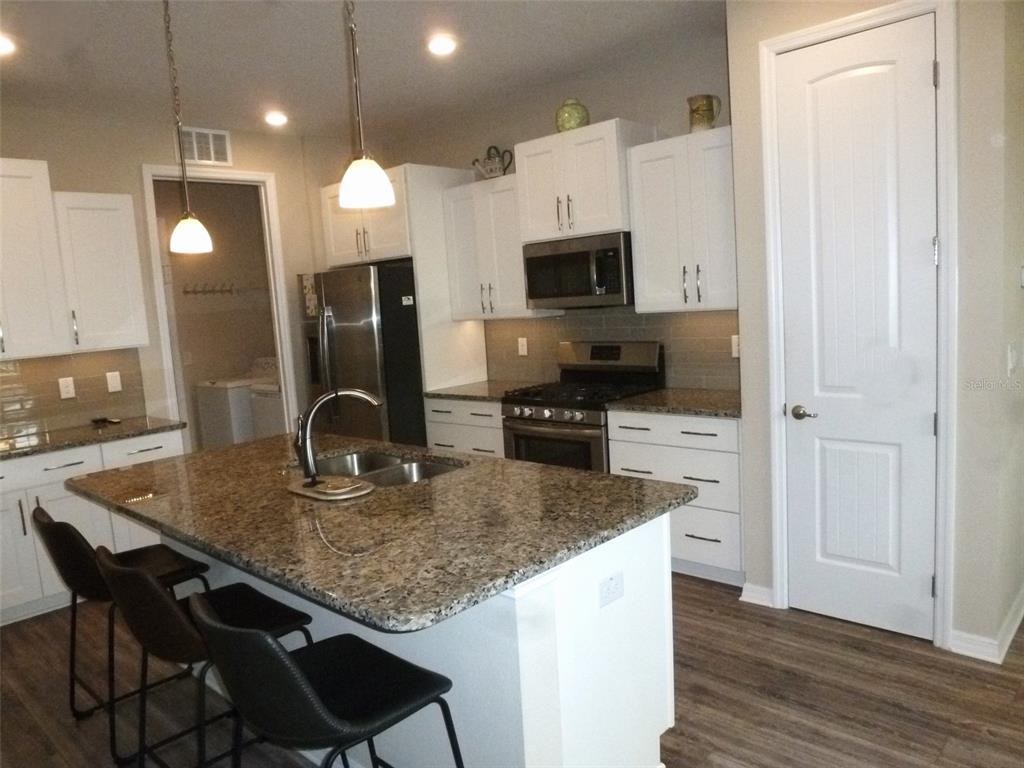 8890 Southwest 104th Circle Ocala, FL 34481 - Photo 13 of 44