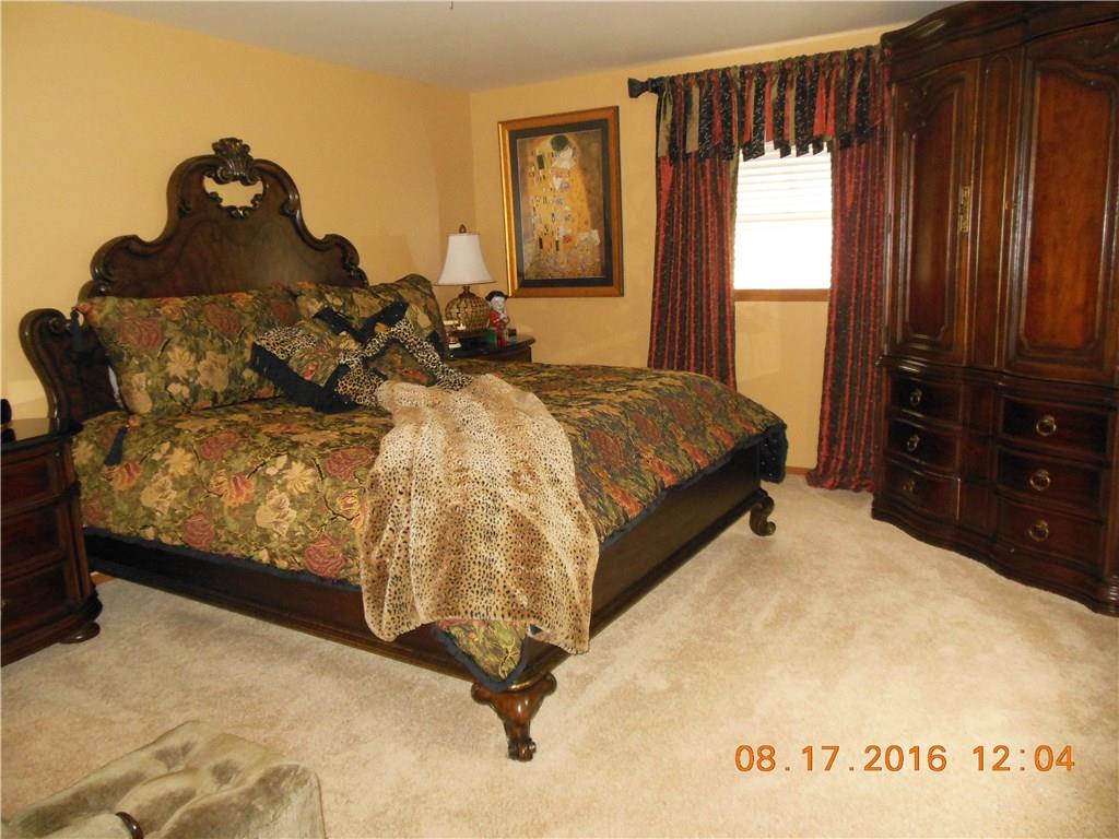116 Greenfield Road New Castle, PA 16105 - Photo 11 of 25 Gallery Image 11