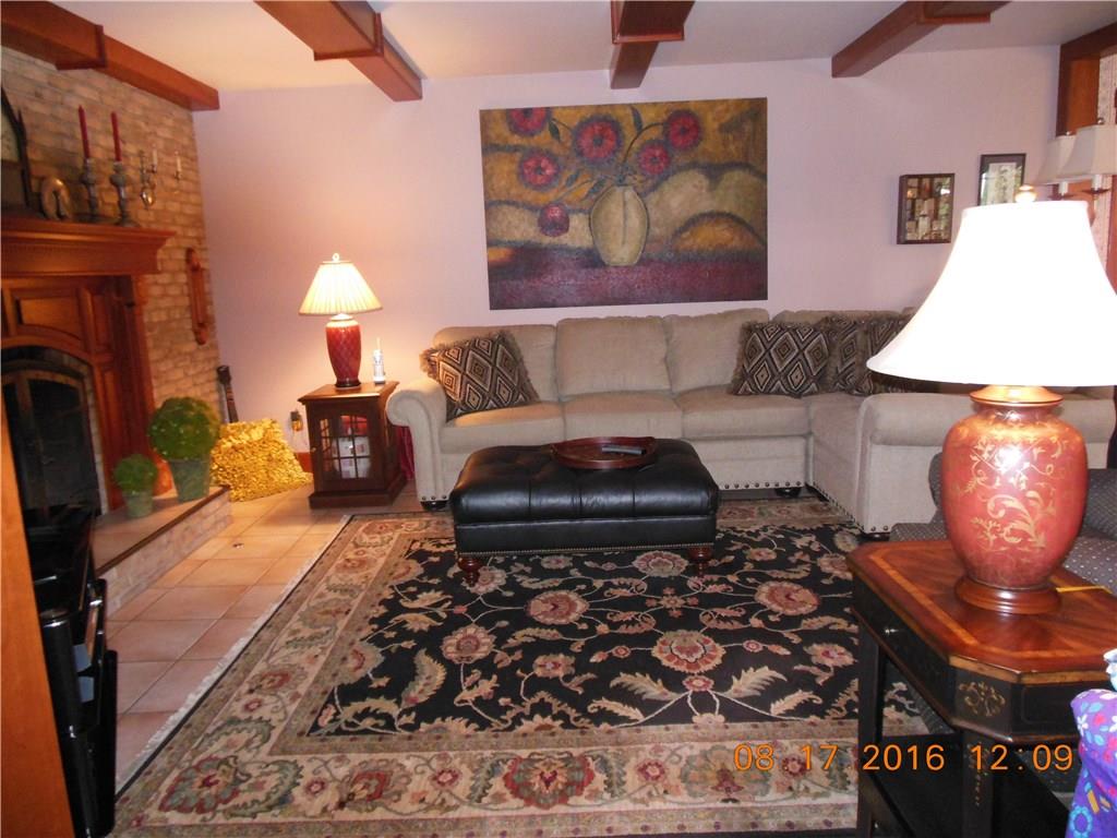 116 Greenfield Road New Castle, PA 16105 - Photo 4 of 25 Gallery Image 4