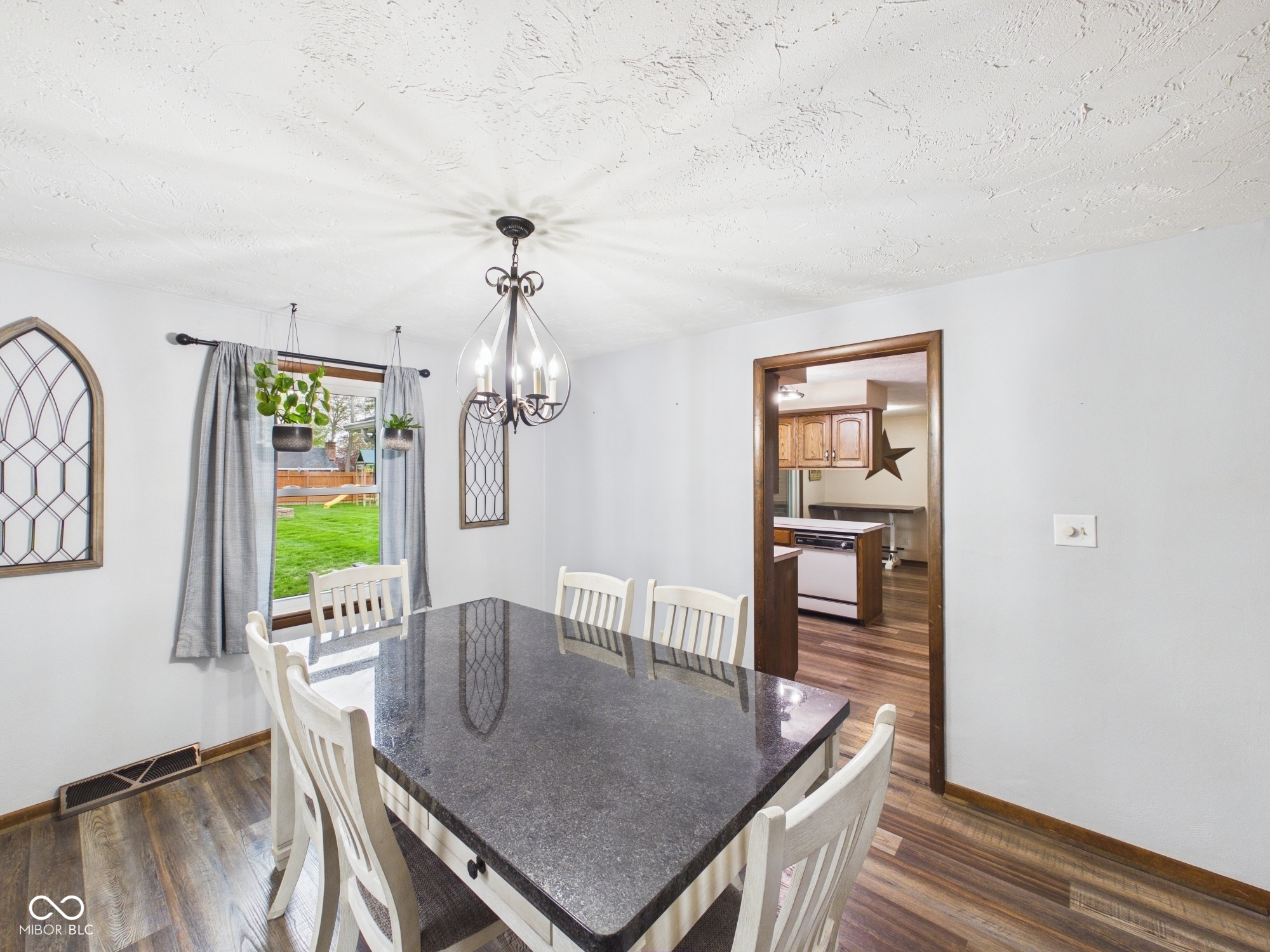 3927 Colbrook Road Anderson, IN 46012 - Photo 15 of 51