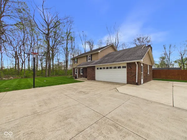 $275,000 | 3927 Colbrook Road, Anderson, IN 46012