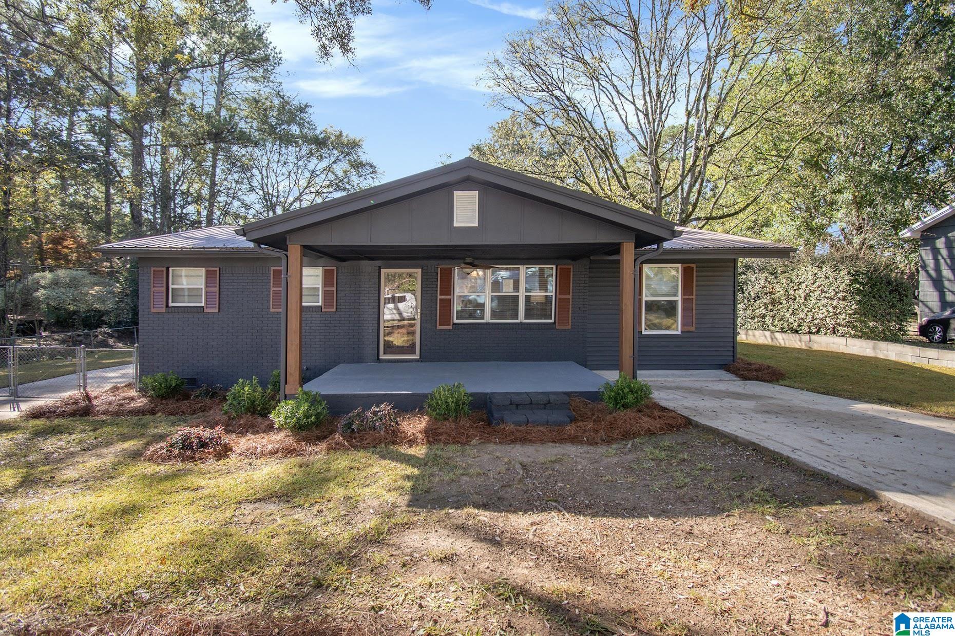 945 5th Avenue Southwest Alabaster, AL 35007 - Photo 2 of 32