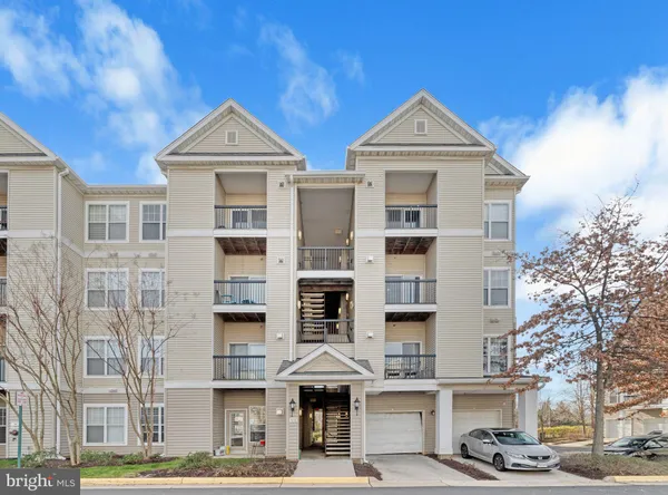 $2,100 | 5130 Brittney Elyse Circle, Unit I, Centreville, VA 20120