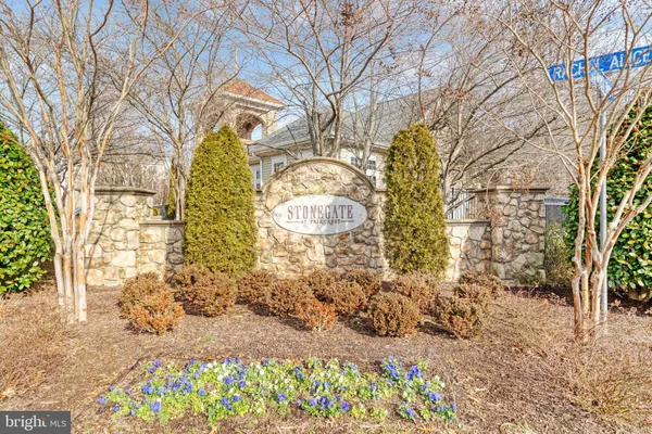 $2,100 | 5130 Brittney Elyse Circle, Unit I, Centreville, VA 20120