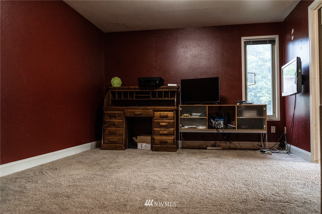 10819 Vernon Road Lake Stevens, WA 98258 - Photo 12 of 23 Gallery Image 12