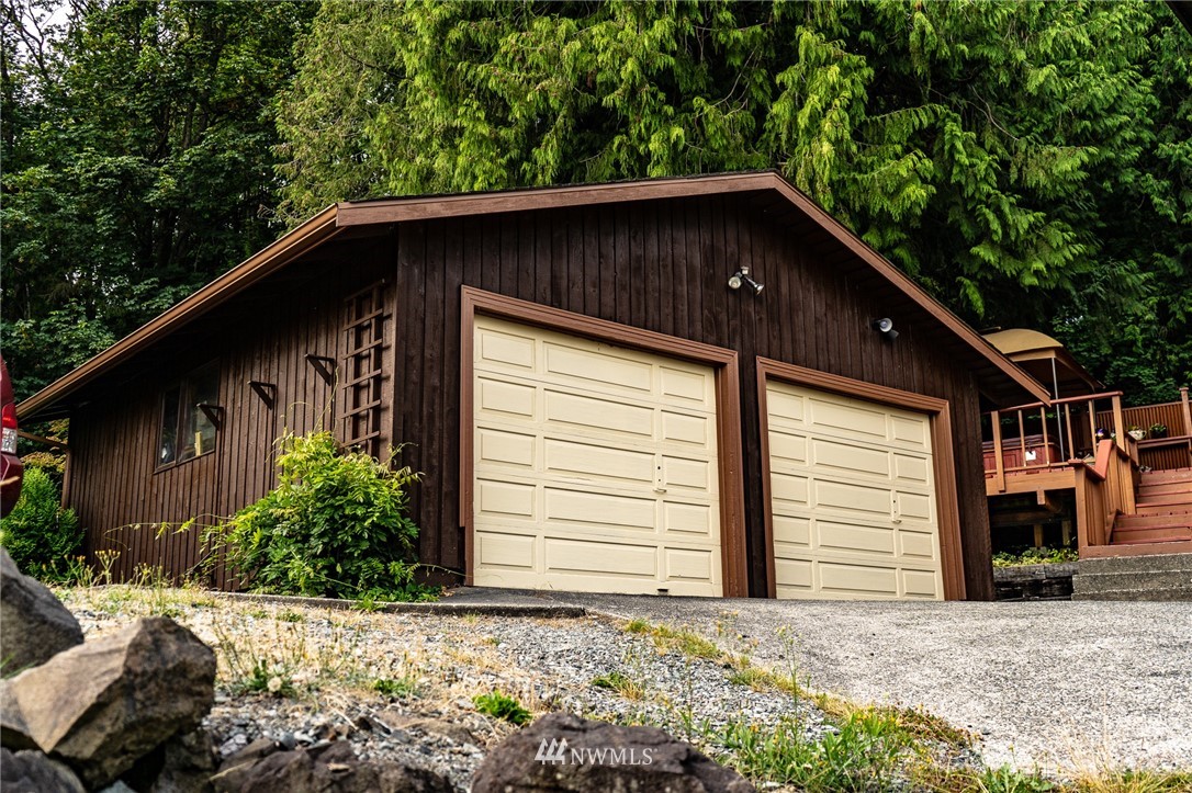 10819 Vernon Road Lake Stevens, WA 98258 - Photo 3 of 23 Gallery Image 3