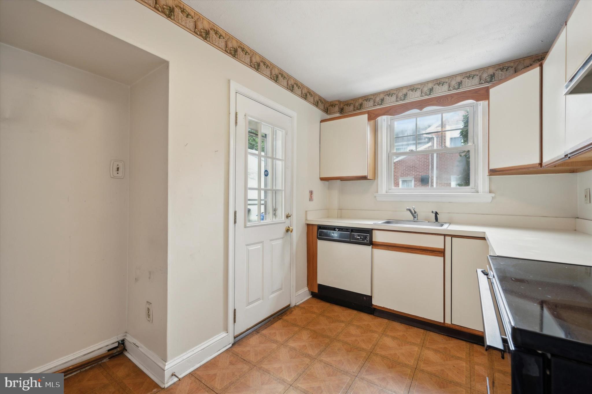 223 Sunnybrook Road Springfield, PA 19064 - Photo 8 of 16