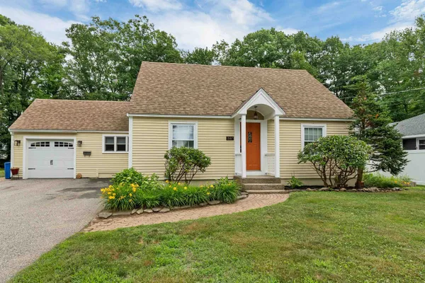 $734,900 | 2007 Lafayette Road, Portsmouth, NH 03801
