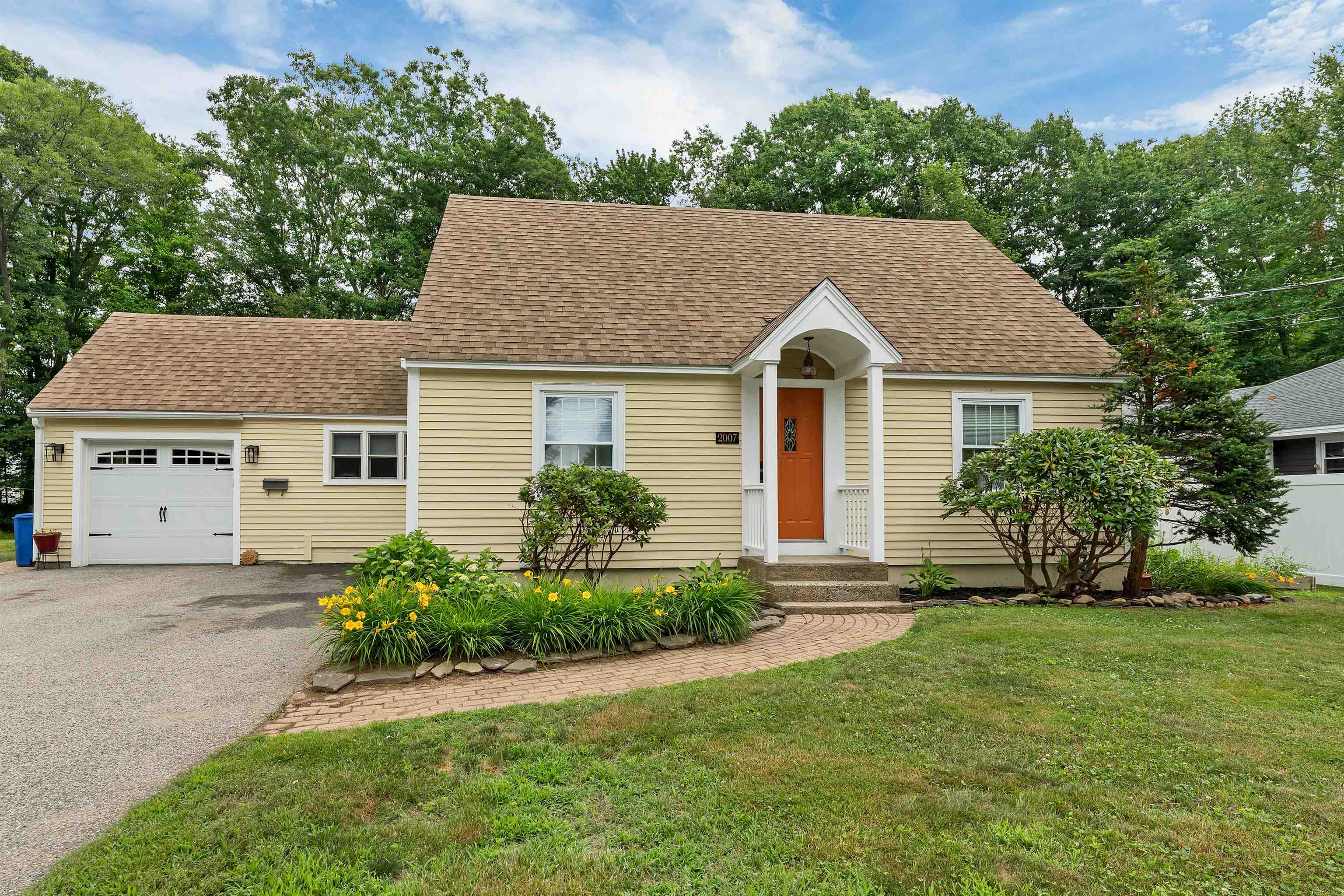 2007 Lafayette Road Portsmouth, NH 03801 - Photo 1 of 54