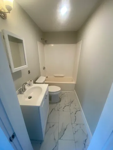 $530,000 | 27 Lyon Street, Worcester, MA 01604