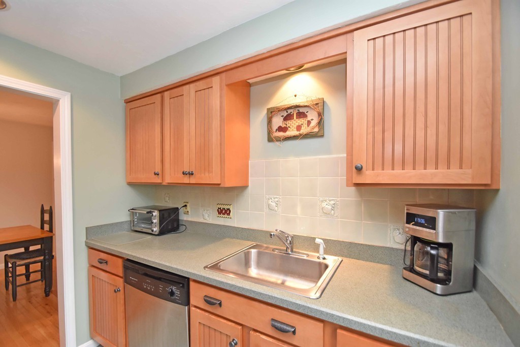 67 Providence Road, Unit 4 Grafton, MA 01519 - Photo 4 of 17 Gallery Image 4