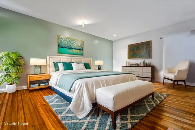 $950,000 | 975 Little Neck Avenue, North Bellmore, NY 11710