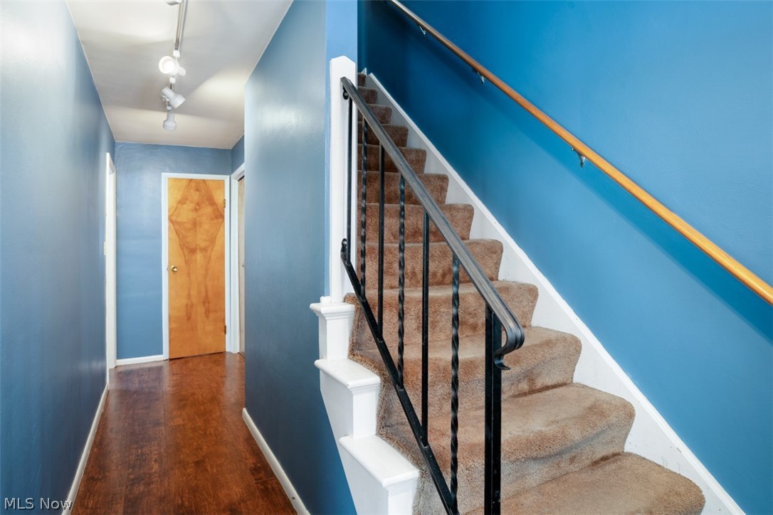 5781 Weaver Road Berlin Center, OH 44401 - Photo 12 of 27 Gallery Image 12