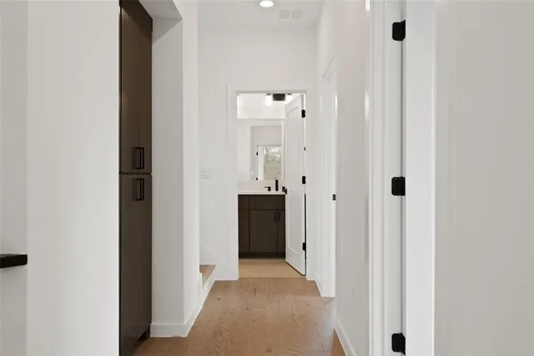 $5,200 | 1009 East 44th Street, Austin, TX 78751