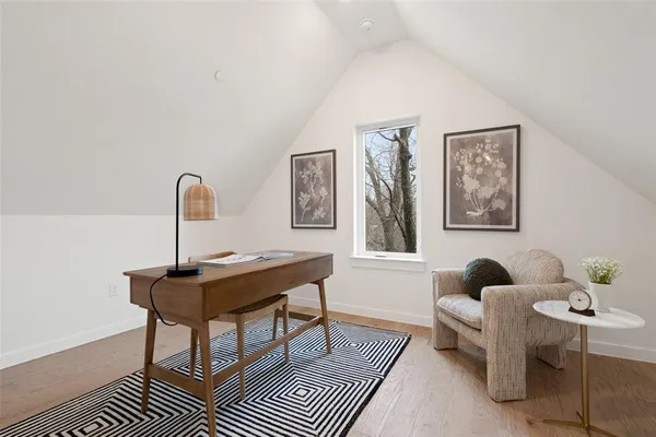 $5,200 | 1009 East 44th Street, Austin, TX 78751