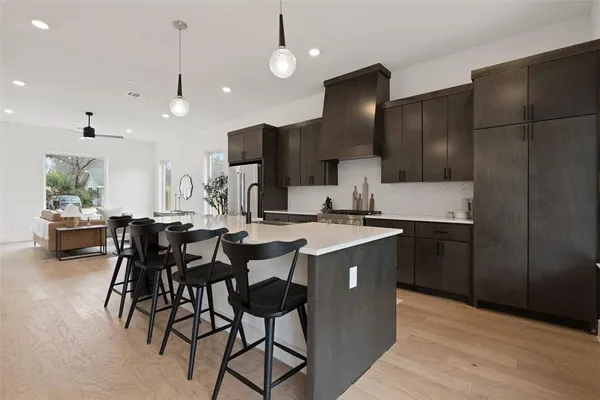 $5,200 | 1009 East 44th Street, Austin, TX 78751